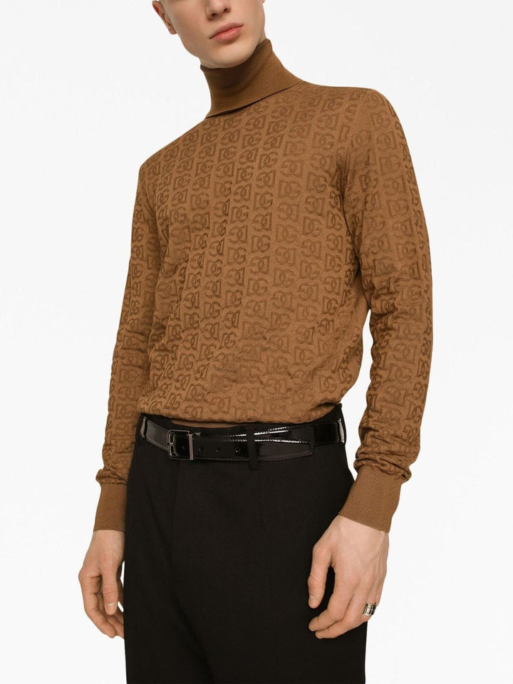 Topwear 46 Dolce & Gabbana Sweaters Camel Brand
