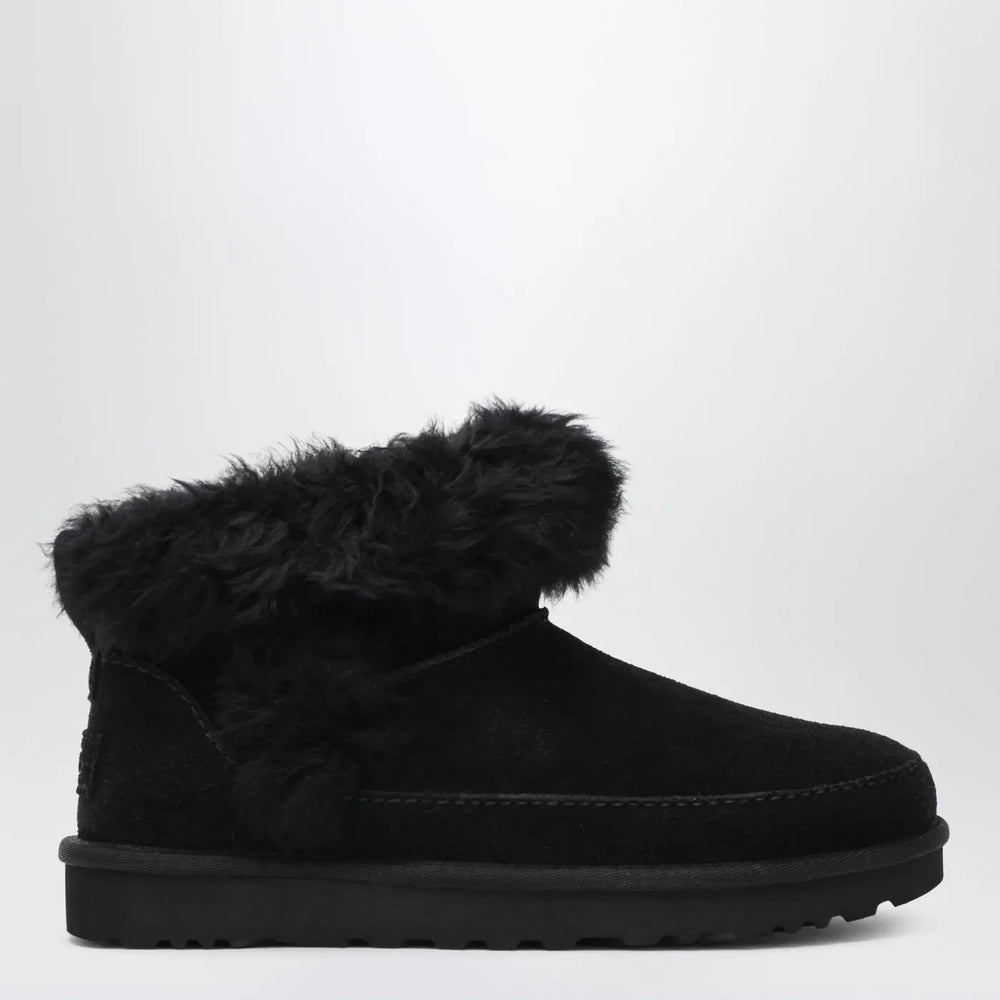 UGG - Black Classic Ultra Mini Chalet boots Brand Boots 5 US