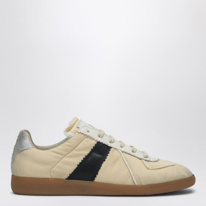 Shoes Maison Margiela - Yellow/Black Vintage Low Top Sneaker Replica Brand