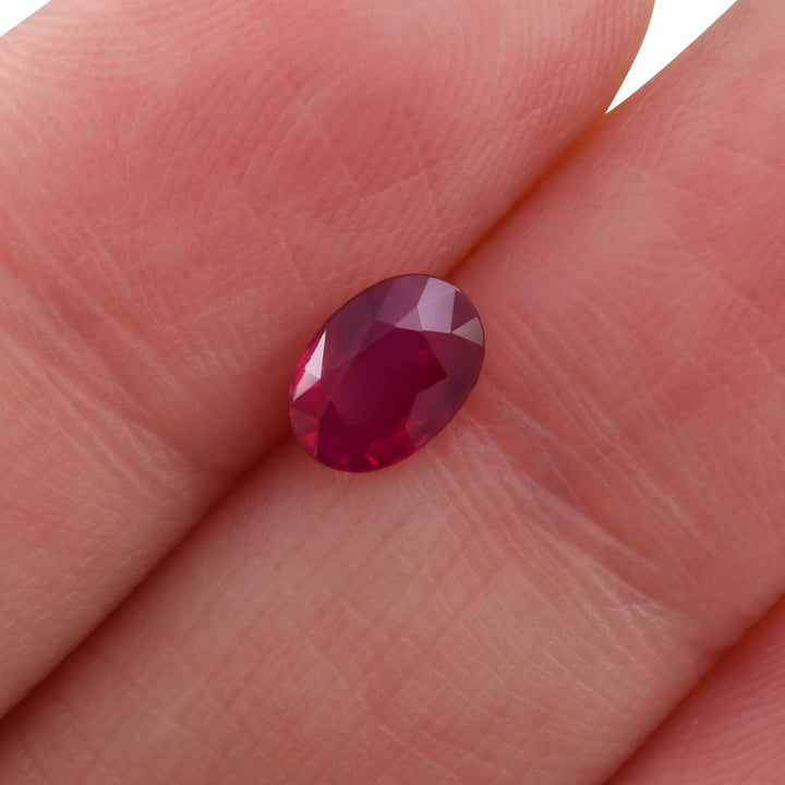 1.06 Carat Red MOZAMBIQUE Oval Ruby